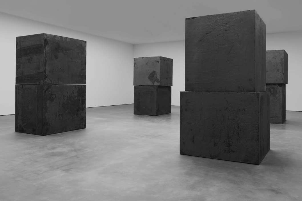 Richard Serra. Equal. 2015